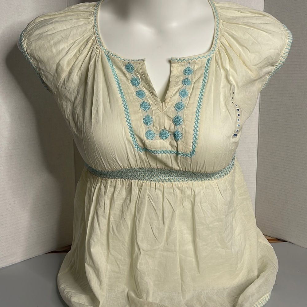 Old Navy Maternity embroidered baby doll cotton top XS  NWT